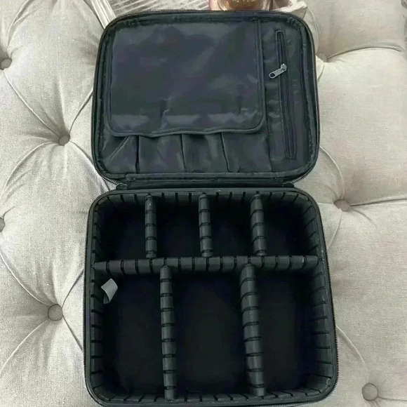 Make up case - Picture 3 of 4